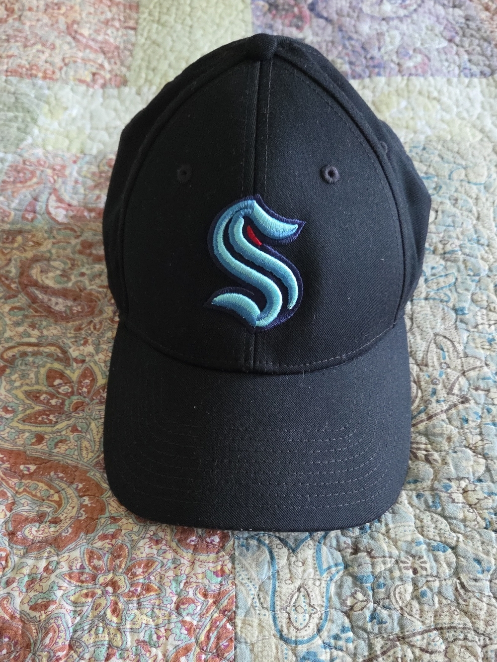 Seatle Kraken Hat.
